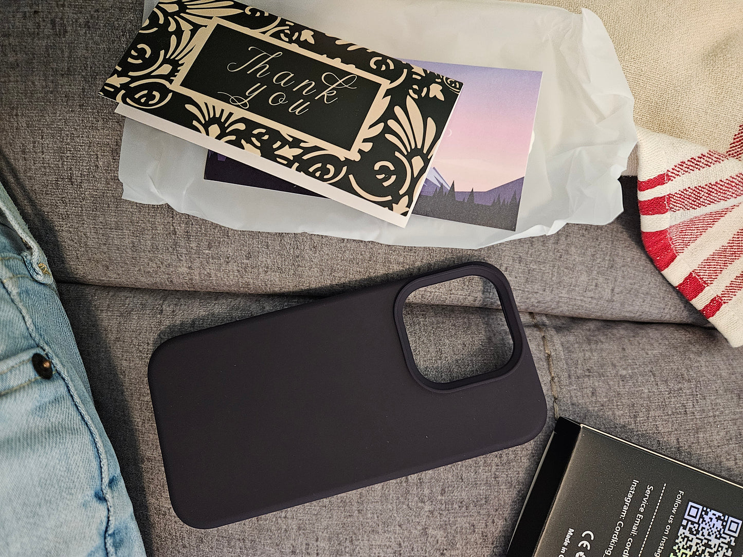 Iphone 15 pro phone case purple