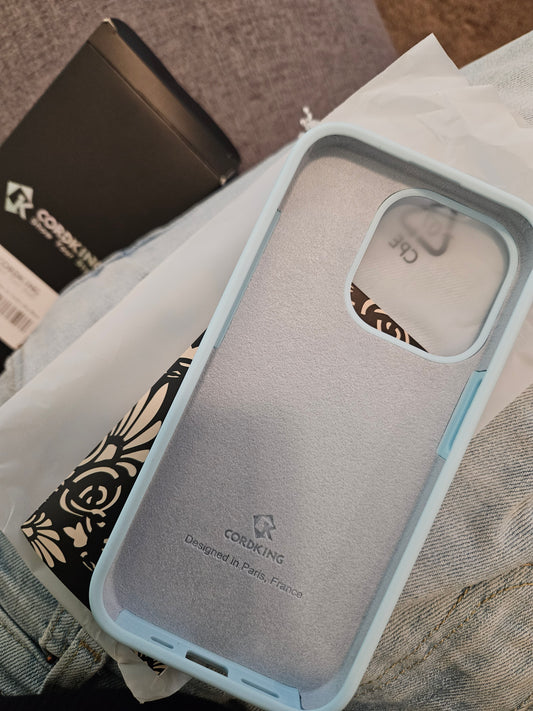 Sky blue iphone 15 pro phone case