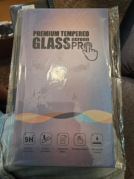Premium tempered glass screen pro